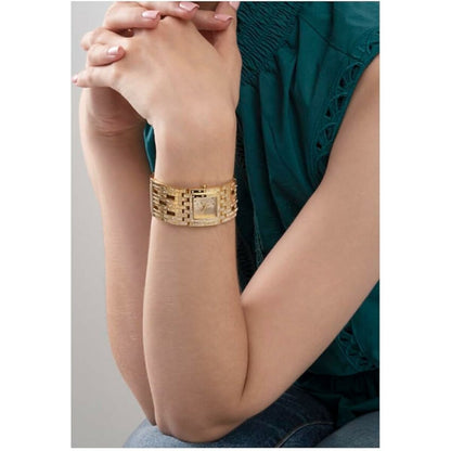 V8HC9C3F014ADB94222310F0077D28EDBACR4357819P6