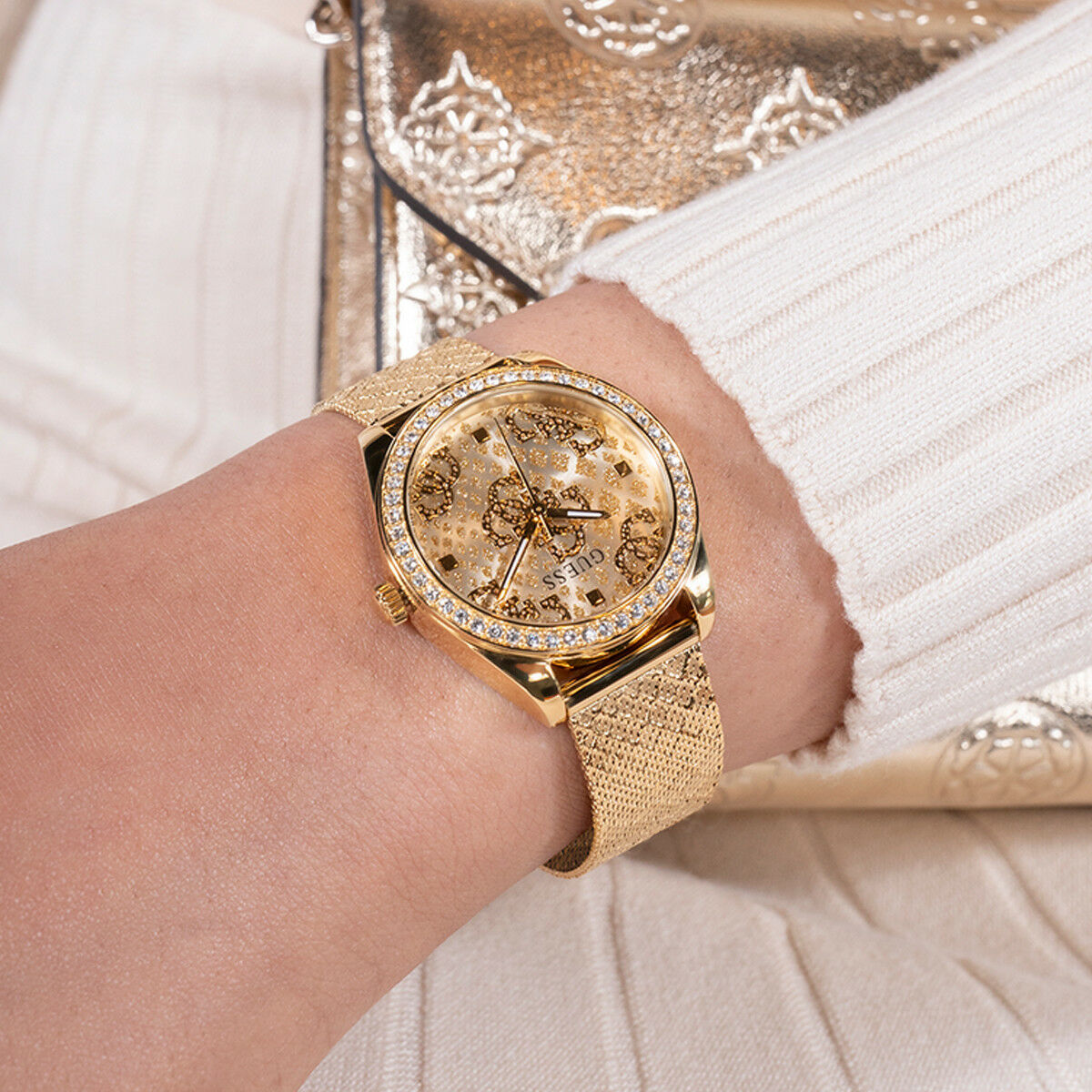 V6HCF808EBCF3D3EC1B8AB1A666CBA569A4R5287942P5